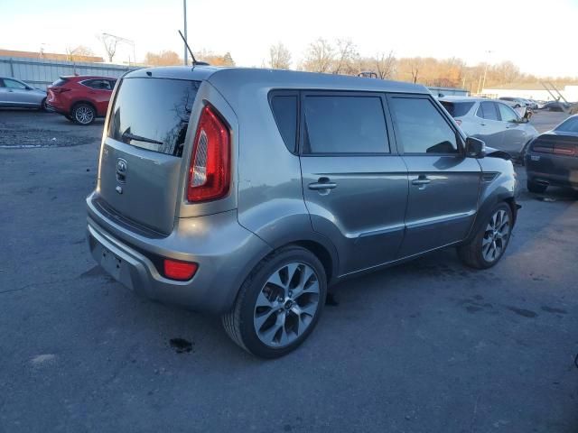 2013 KIA Soul +