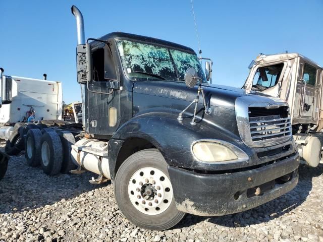 2007 Freightliner Conventional Columbia