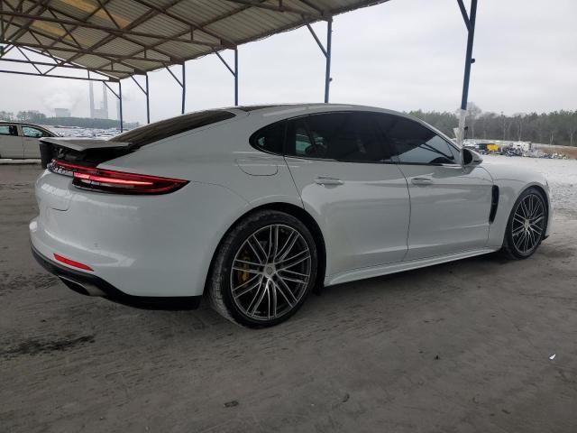 2018 Porsche Panamera 4