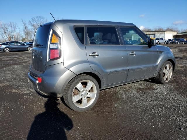 2011 KIA Soul +