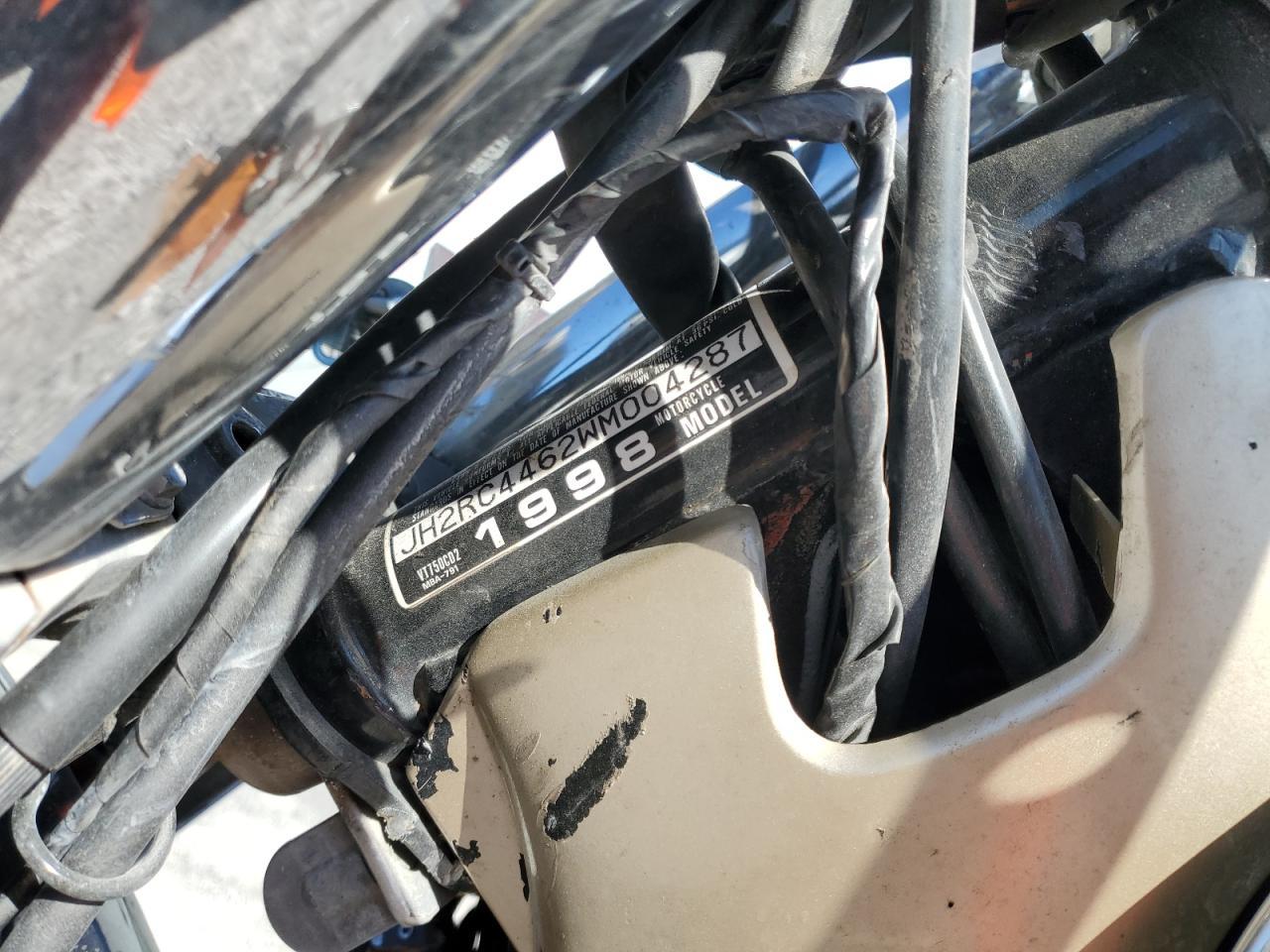 1998 Honda VT750 CD2
