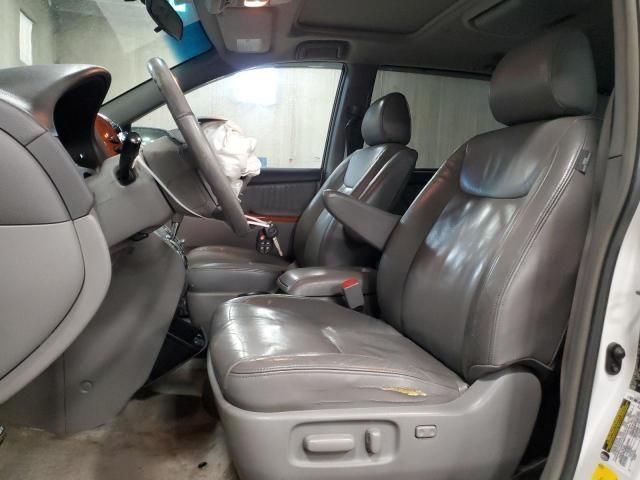 2006 Toyota Sienna XLE