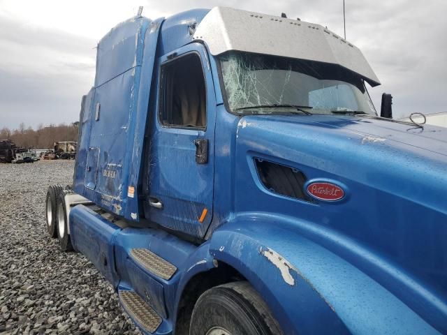 2014 Peterbilt 579