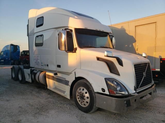 2015 Volvo VN VNL