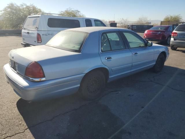 2000 Ford Crown Victoria