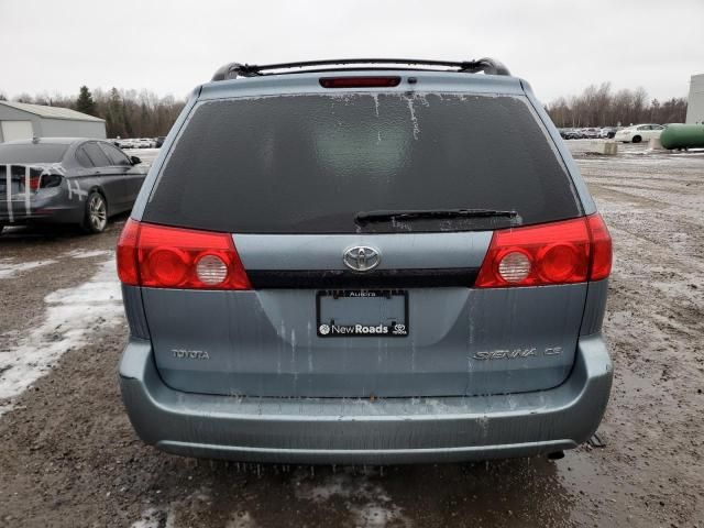 2010 Toyota Sienna CE