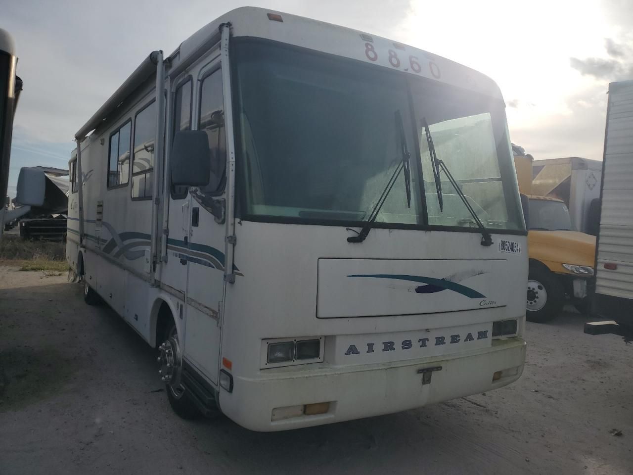 1997 Freightliner Chassis X Line Motor Home