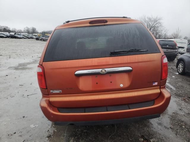 2006 Chrysler Town & Country Touring