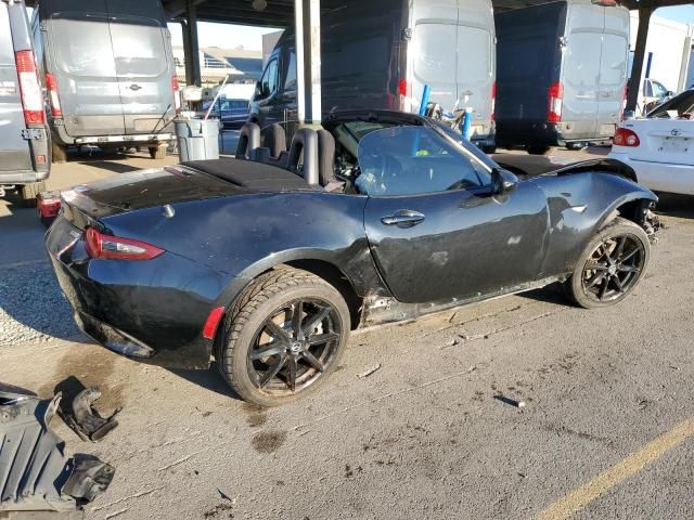 2016 Mazda MX-5 Miata Sport