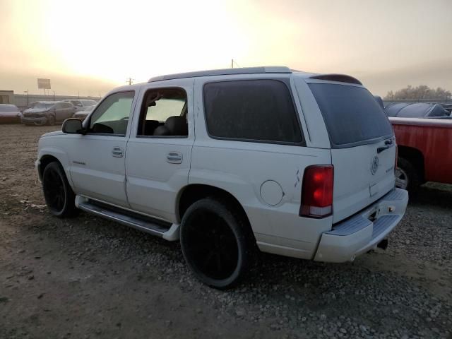 2004 Cadillac Escalade Luxury