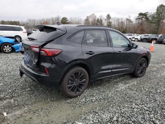 2023 Ford Escape ST Line Elite