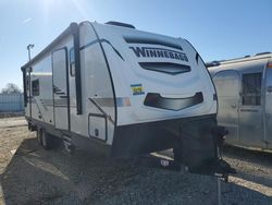 Winnebago Vehiculos salvage en venta: 2022 Winnebago Trailer