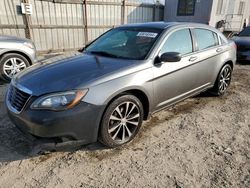 Chrysler Vehiculos salvage en venta: 2013 Chrysler 200 Touring