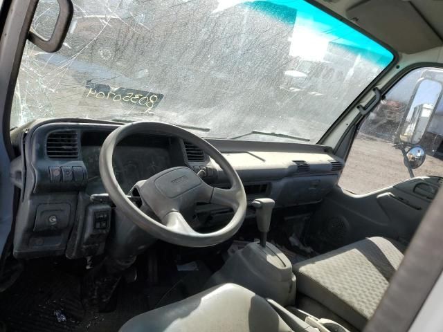 2006 Isuzu NPR