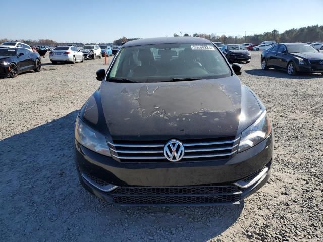 2014 Volkswagen Passat S