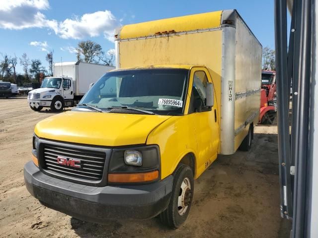 2005 GMC Savana Cutaway G3500