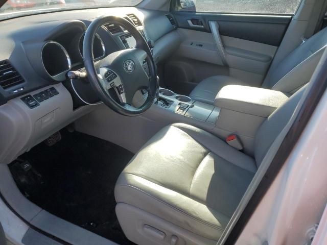 2013 Toyota Highlander Base