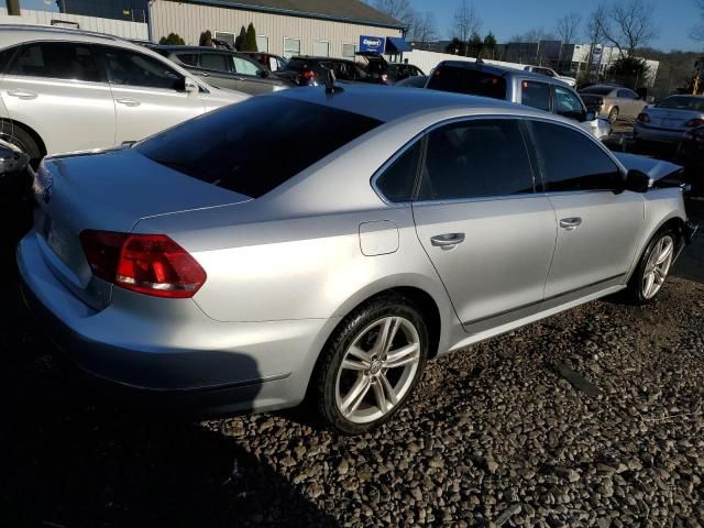 2014 Volkswagen Passat SEL