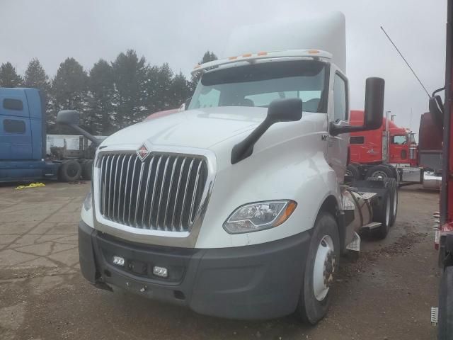 2018 International LT625