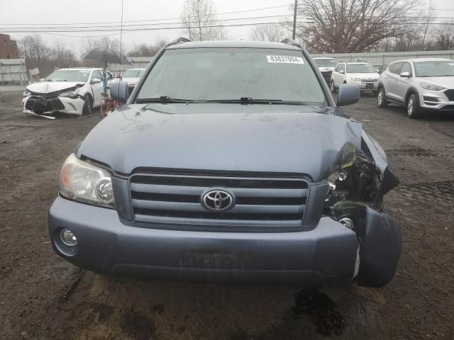 2004 Toyota Highlander