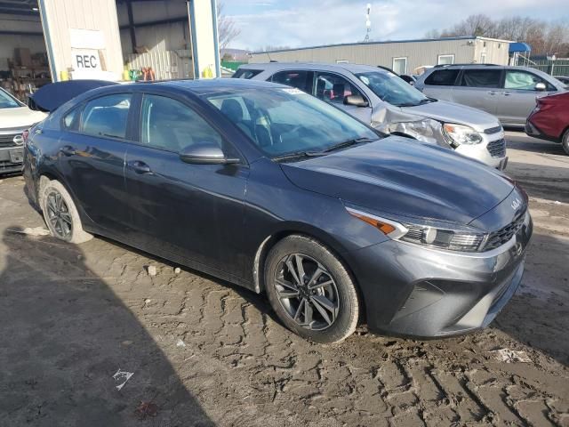 2023 KIA Forte LX