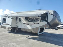 Coachmen Vehiculos salvage en venta: 2012 Coachmen Brookstone