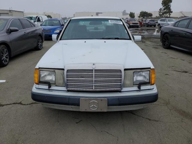 1992 Mercedes-Benz 300 E