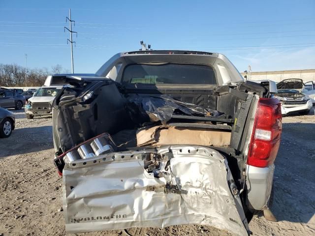 2011 Chevrolet Avalanche LT