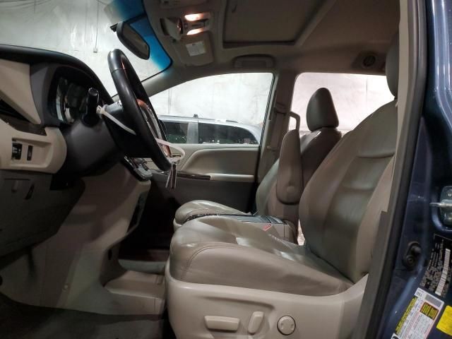 2015 Toyota Sienna XLE