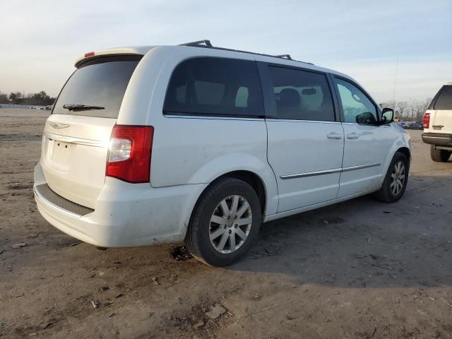 2016 Chrysler Town & Country Touring