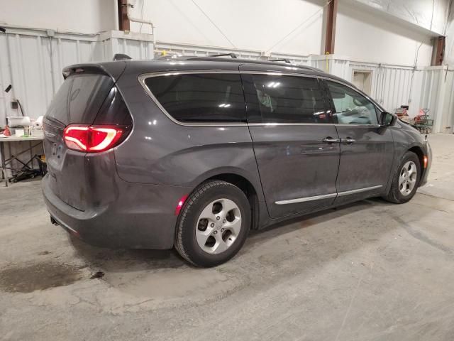 2017 Chrysler Pacifica Touring L Plus