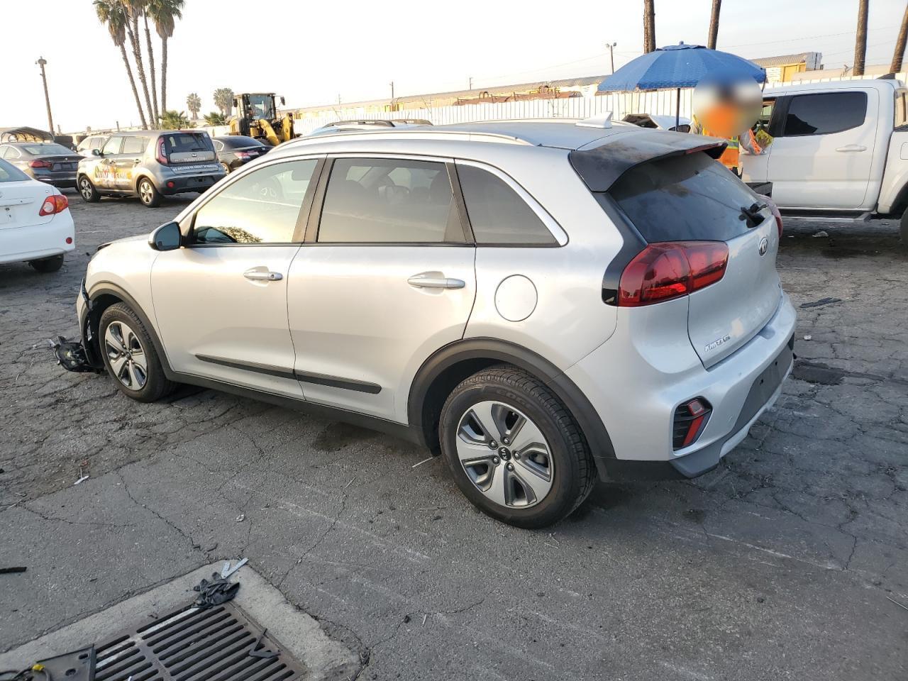 2020 KIA Niro lx
