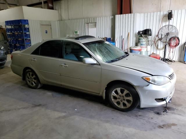 2005 Toyota Camry LE