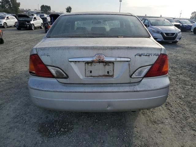 2000 Toyota Avalon XL