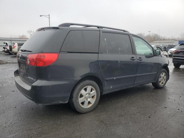 2008 Toyota Sienna CE