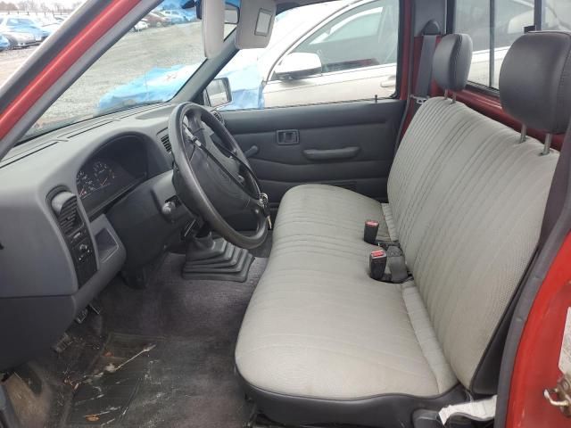 1995 Nissan Truck E/XE