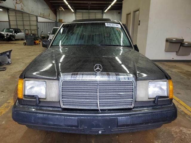 1993 Mercedes-Benz 300 E 2.8