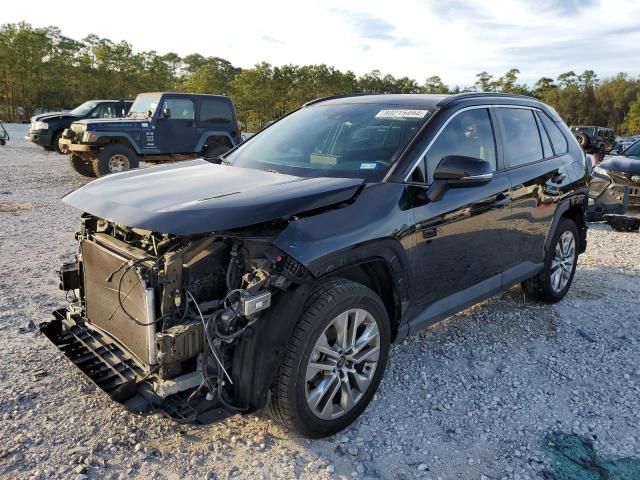 2020 Toyota Rav4 XLE Premium