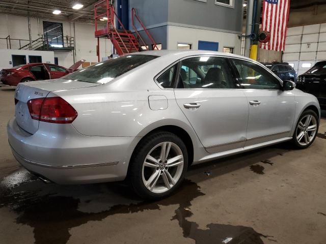 2013 Volkswagen Passat SEL