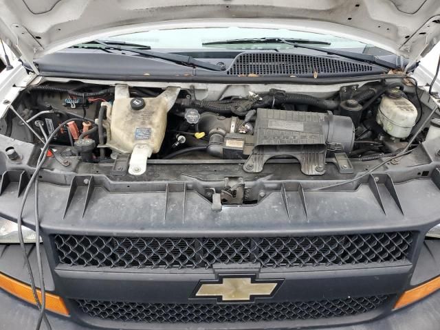 2014 Chevrolet Express G2500