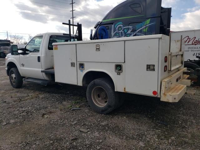 2012 Ford Econoline E450 Super Duty Cutaway Van