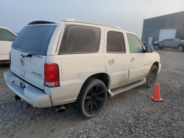 2004 Cadillac Escalade Luxury