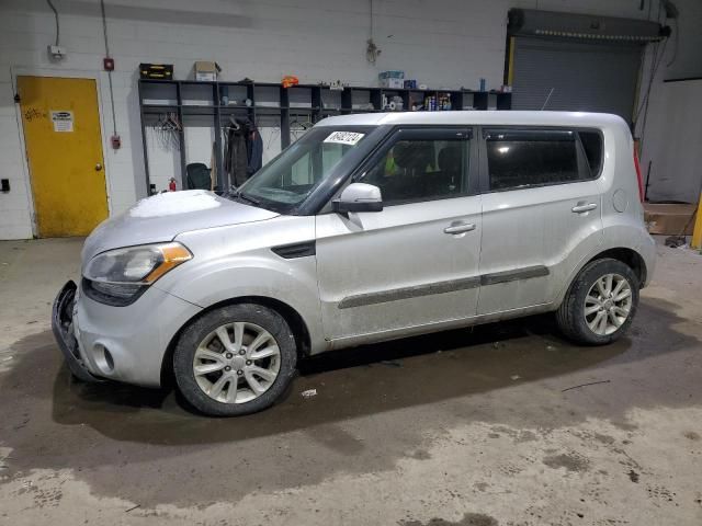 2013 KIA Soul +