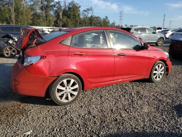 2012 Hyundai Accent GLS