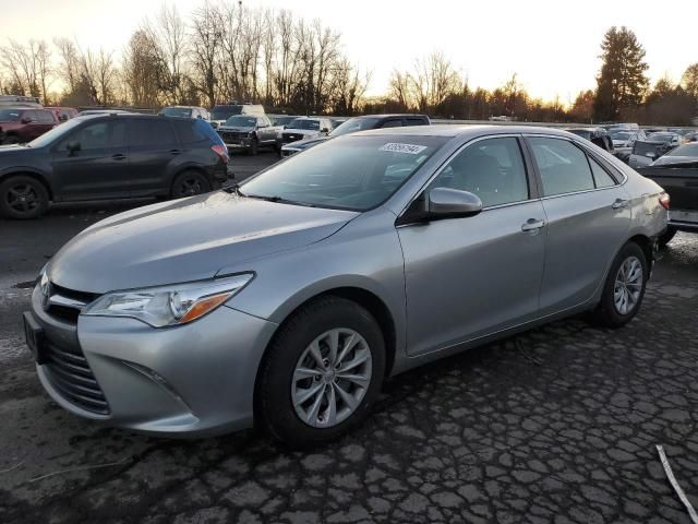 2016 Toyota Camry LE