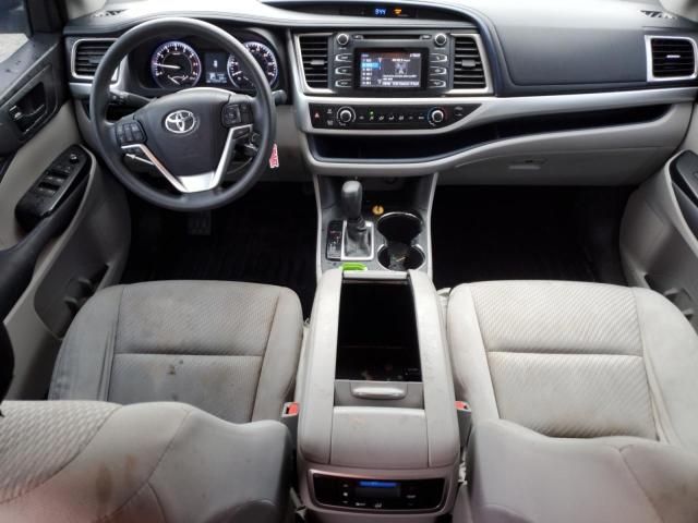 2016 Toyota Highlander LE