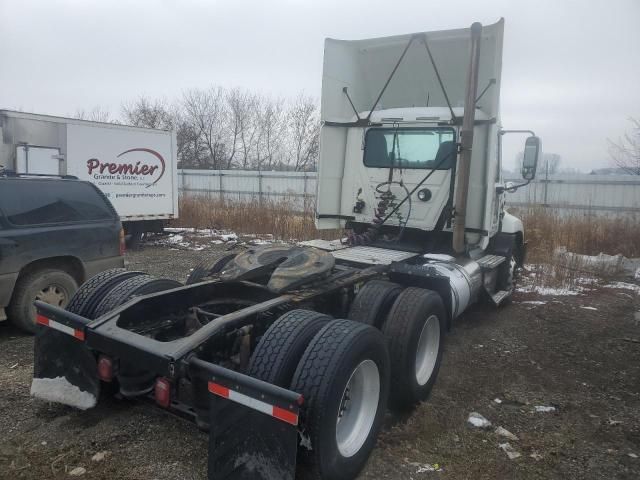 2015 Mack 600 CXU600