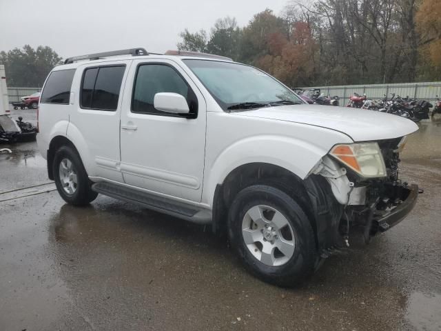 2007 Nissan Pathfinder LE