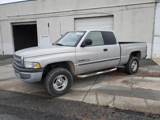 2001 Dodge RAM 1500