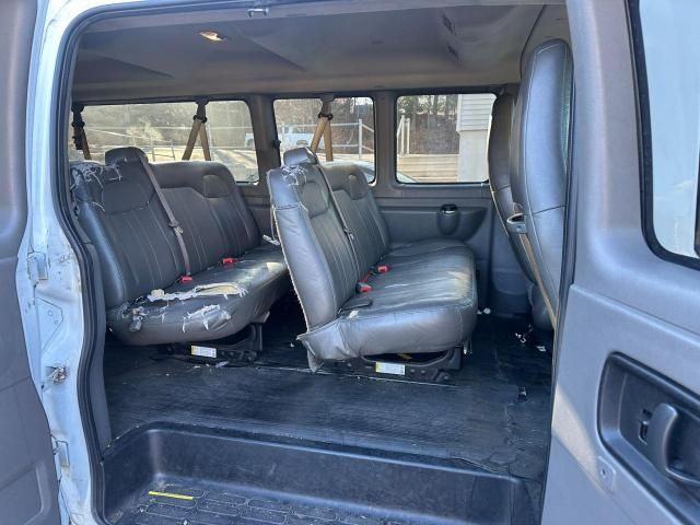 2021 Chevrolet Express G3500 LS